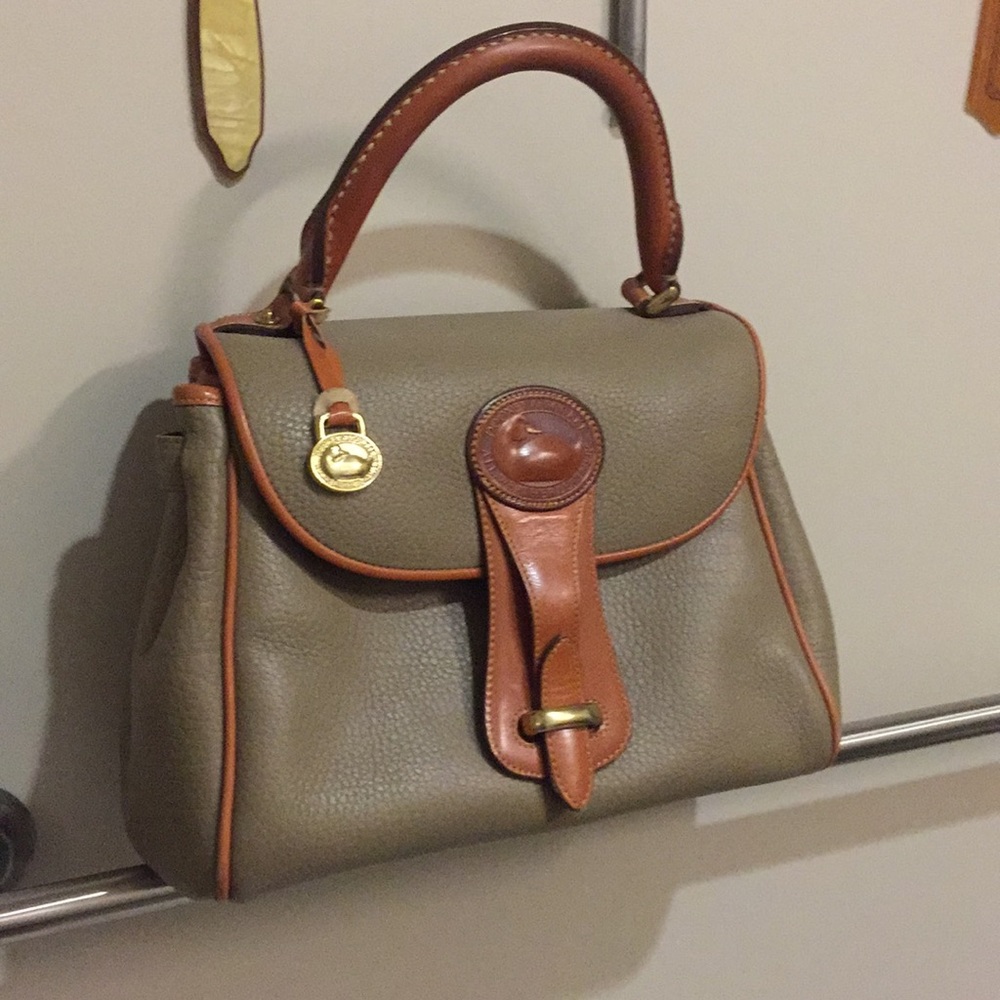 Dooney&Bourke Handbag New. Color Mushroom
